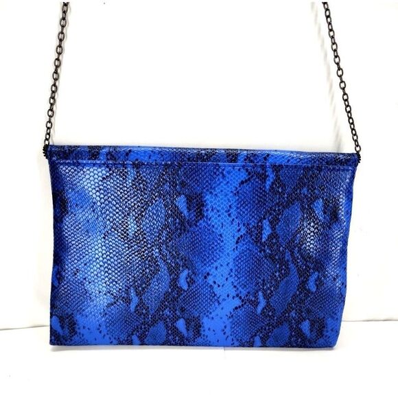 Lily & Ivy Purse Blue Snakeskin Envelope Clutch with Chain-link Shoulder Strap - Picture 5 of 8